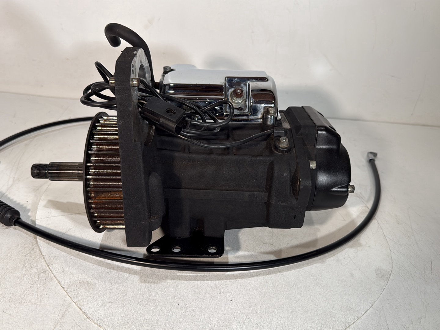 1986 - 1998 Harley-Davidson Softail Heritage Classic 5 Speed Transmission Gearbox 33006-96
