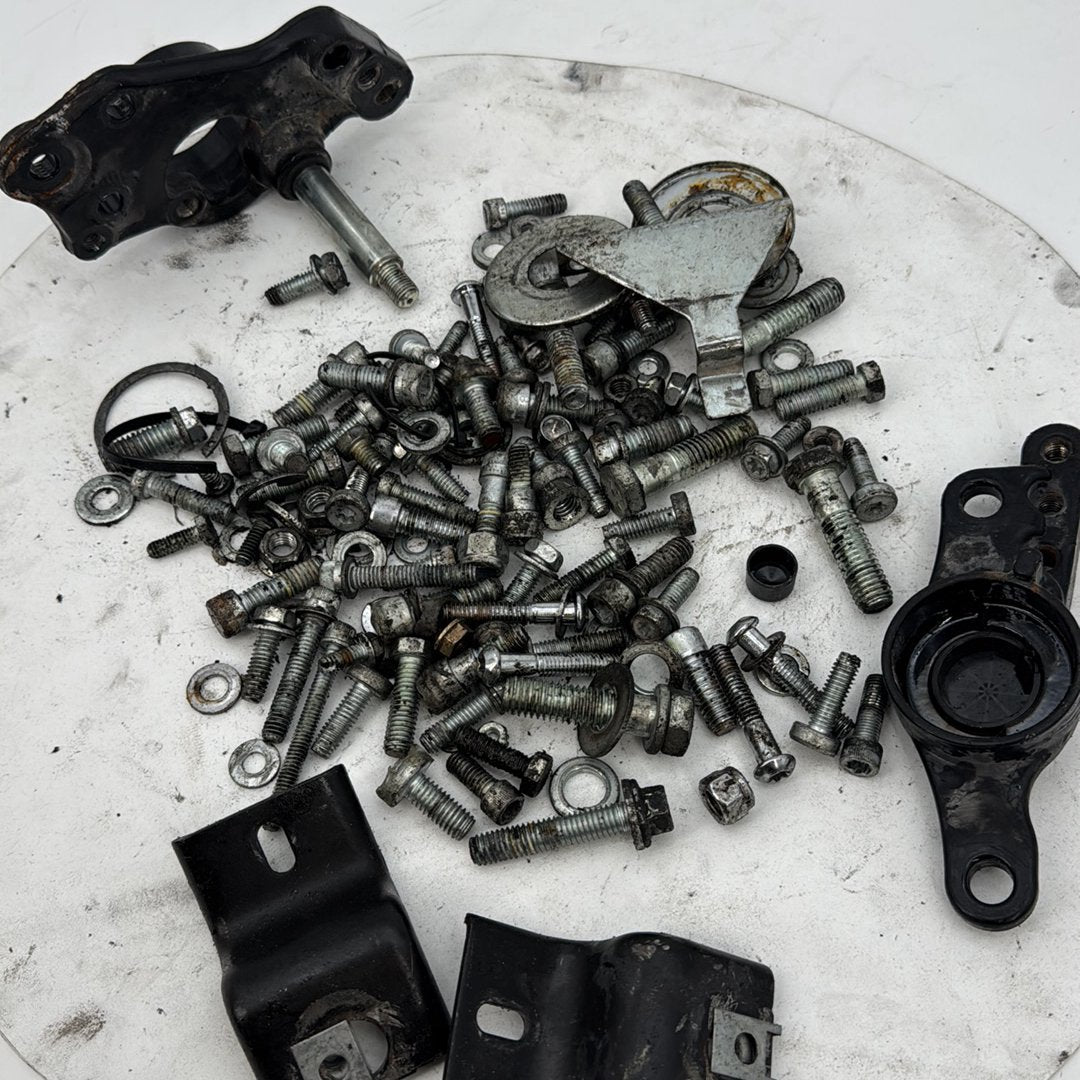 2008 - 2016 Harley-Davidson Touring Street Glide Hardware Bolts Nuts & Brackets