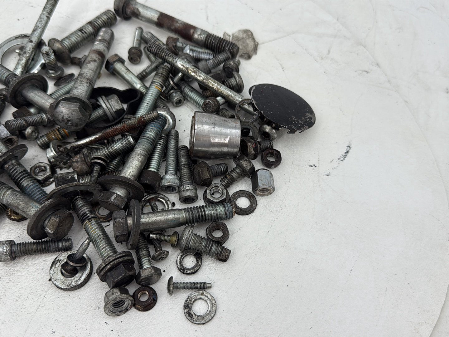 2006 Harley Dyna Super Glide Custom FXDCI OEM Hardware Bolts Nuts & Brackets