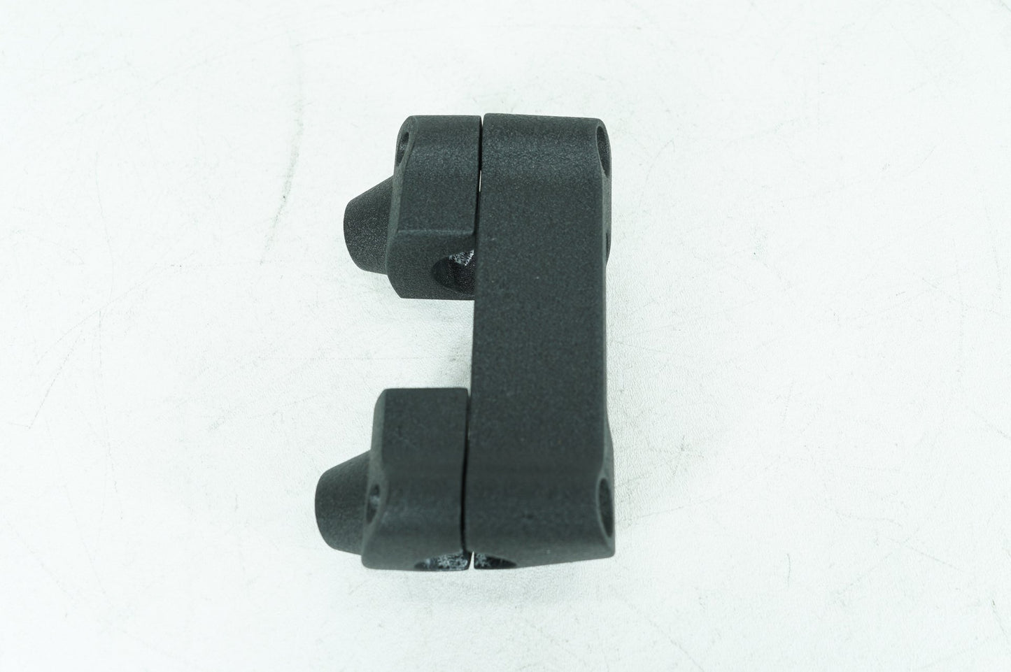 Harley-Davidson Misc  Front Handlebar Riser Top Clamp 55900290