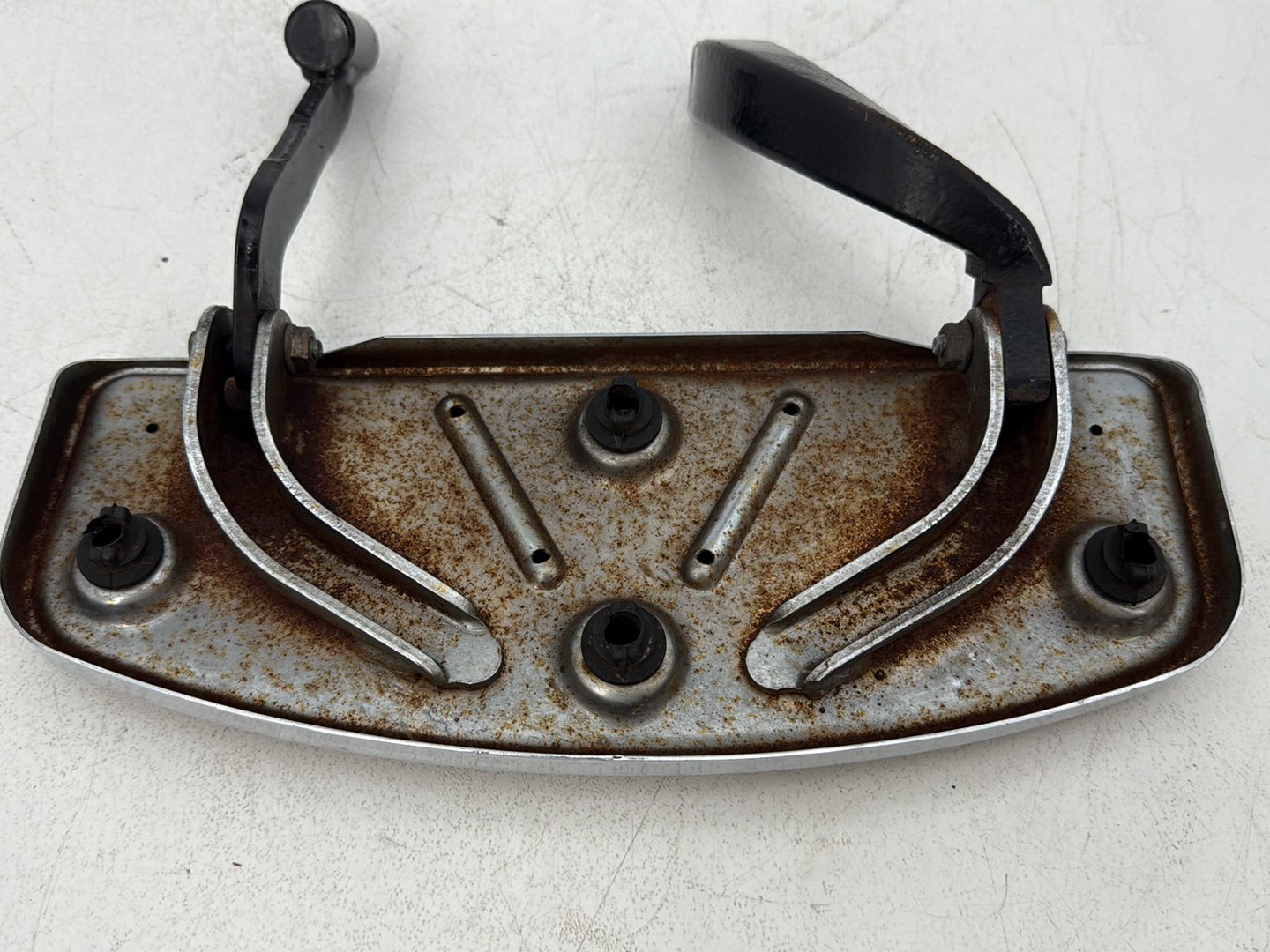 2007 - 2012 Harley-Davidson Touring Electra Glide Ultra Right Driver 1 Floorboard Foot Rest