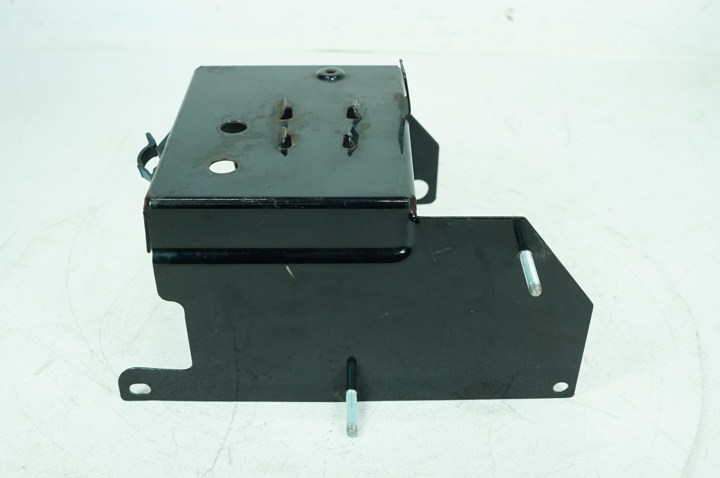 2007 - 2016 Harley-Davidson Touring Police Electra Battery Tray Bracket Holder Carrier 66281-02