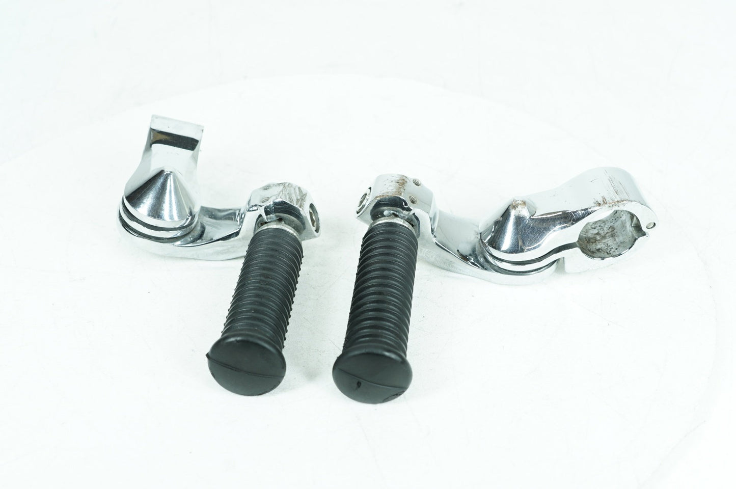 2004 - 2013 Harley-Davidson Sportster Custom Front Right Left Highway Foot Pegs 50830-07A