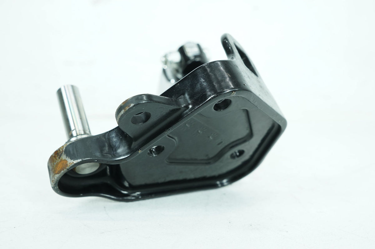 2004 Harley Softail FXST Standard OEM Right Driver Foot Controls Peg Rest
