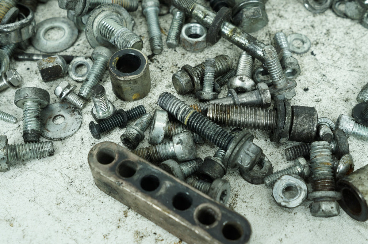 2008 Harley-Davidson Touring FLHT - Hardware Bolts Nuts & Brackets