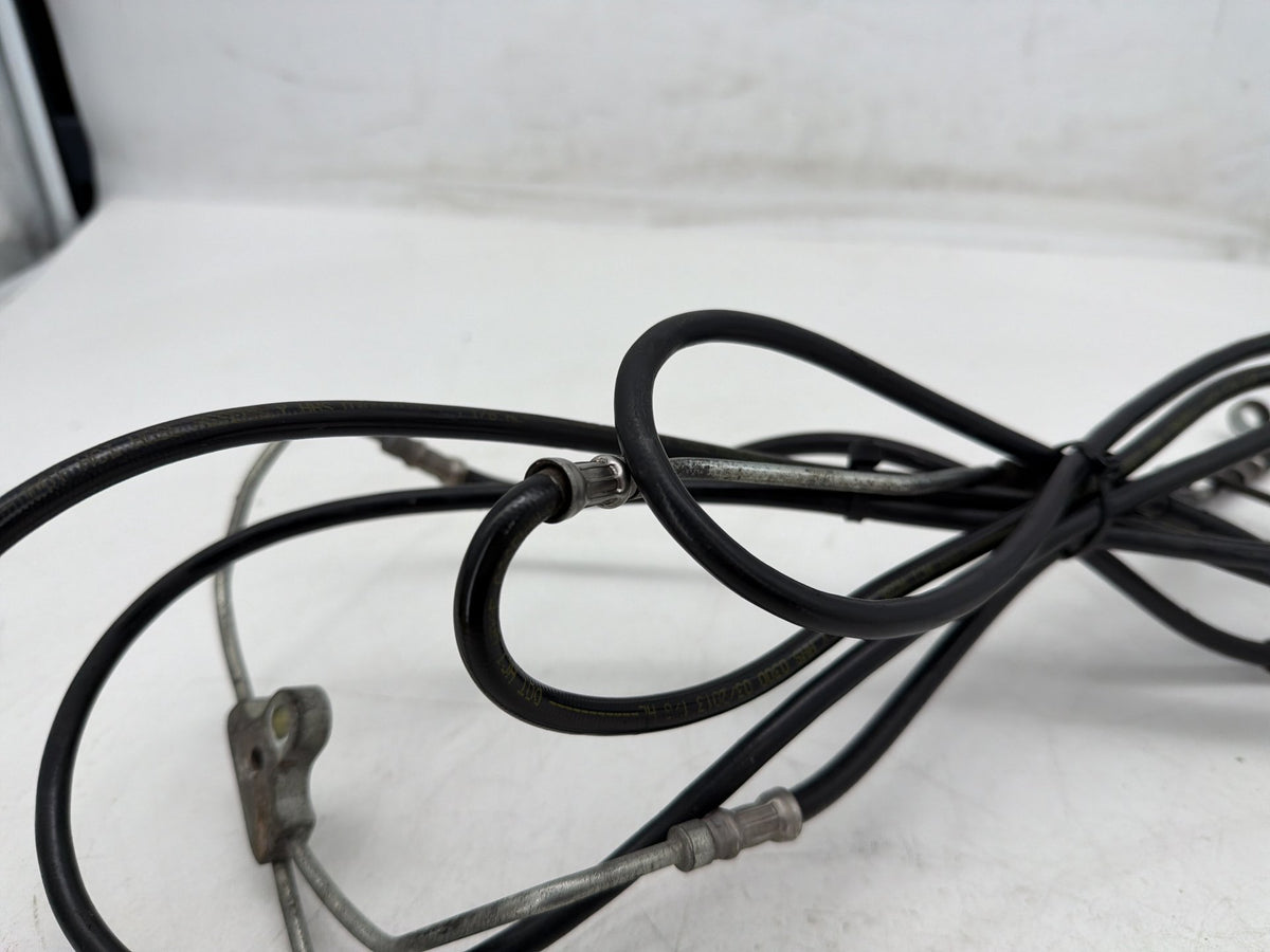 2013 Harley Street Glide Touring FLHX OEM Front Brake Hose Line Pipe ABS