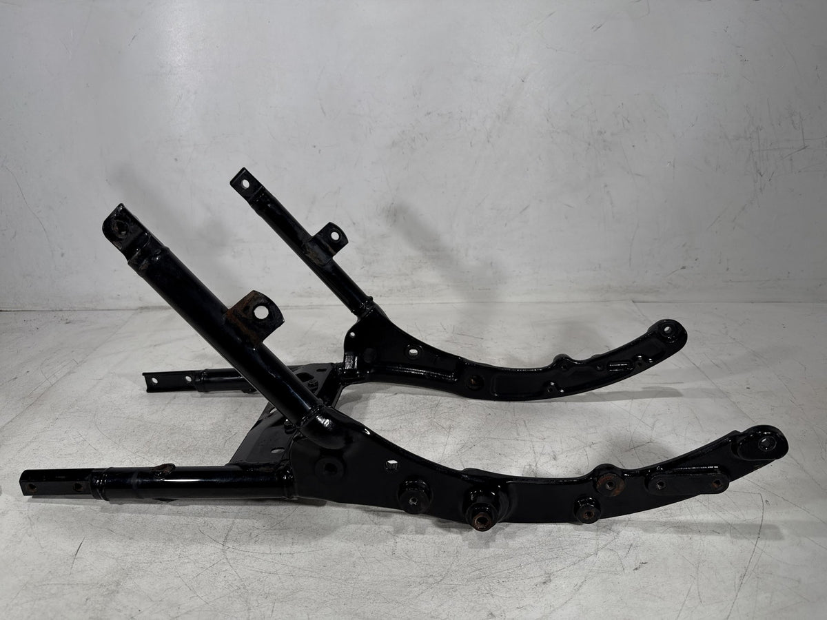 2009 Harley Electra Glide Touring Ultra OEM Rear Sub Frame Subframe Tail Rail