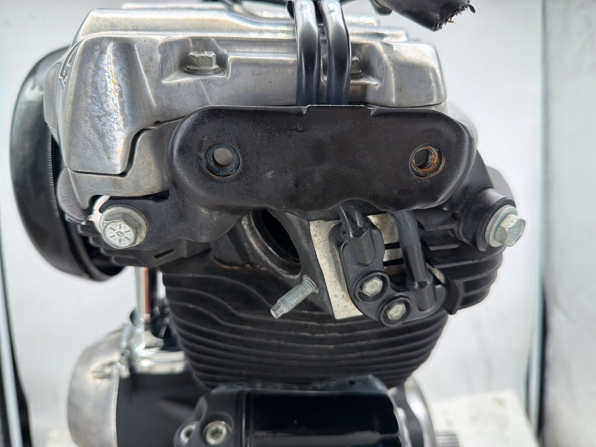 20 Harley Softail Standard FXST OEM Milwaukee M8 107 Engine Motor air-cooled 9K