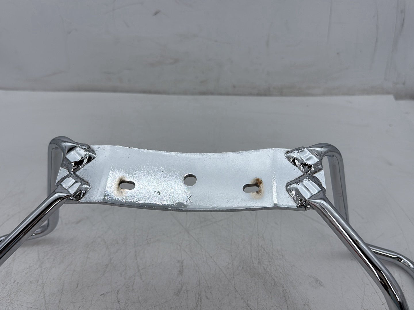 2005 Harley Electra Glide Touring Ultra FLHTCUI OEM Rear Passenger Handrail Grab Bar Hand Rail