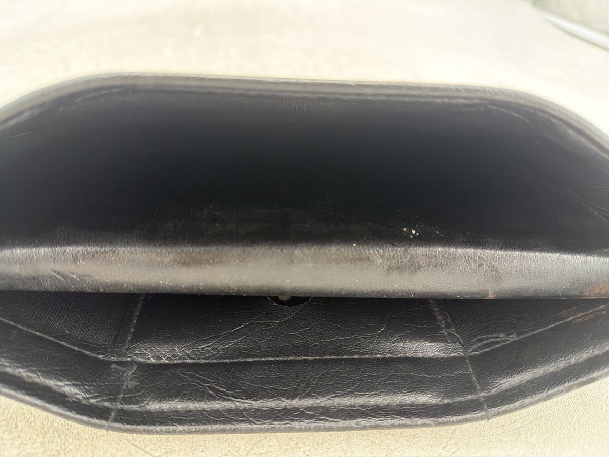 2004 Harley Electra Glide Touring Ultra OEM Tour-Pak Storage Pouch Leather Bag