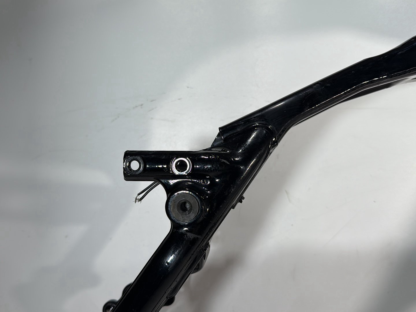 2014 Harley Street Glide Touring FLHXS OEM Body Main Frame Chassis SLVG