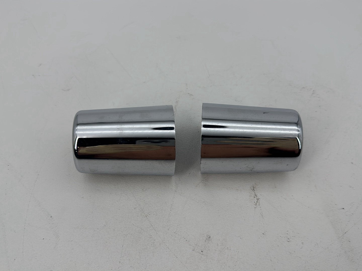 1999 - 2006 Harley-Davidson Dyna Low Rider Front Wheel Axle Nut Covers Caps