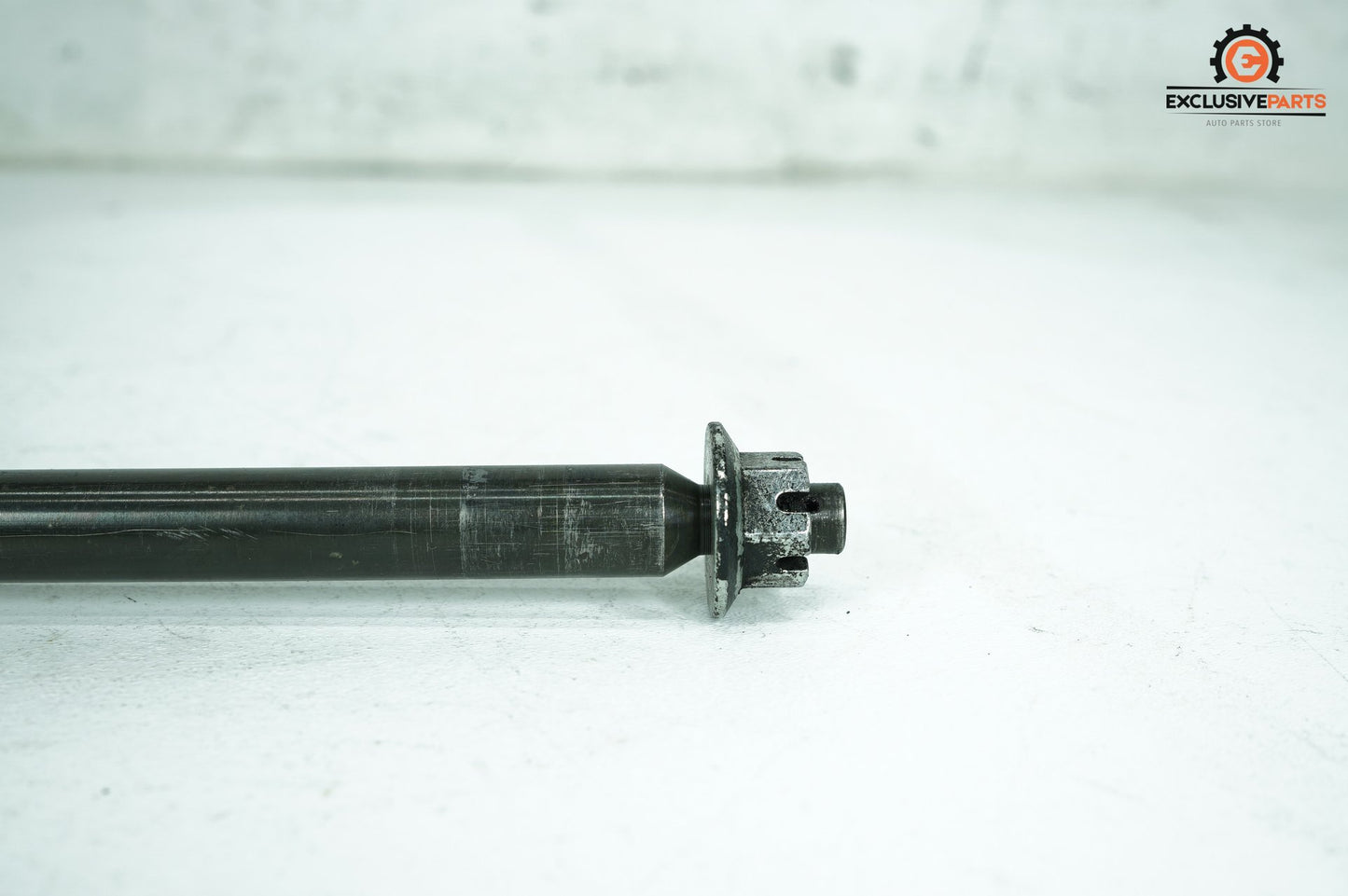 1986 - 1999 Harley-Davidson Dyna Convertible Rear Fork Swingarm Pivot Bolt Shaft 47817-90