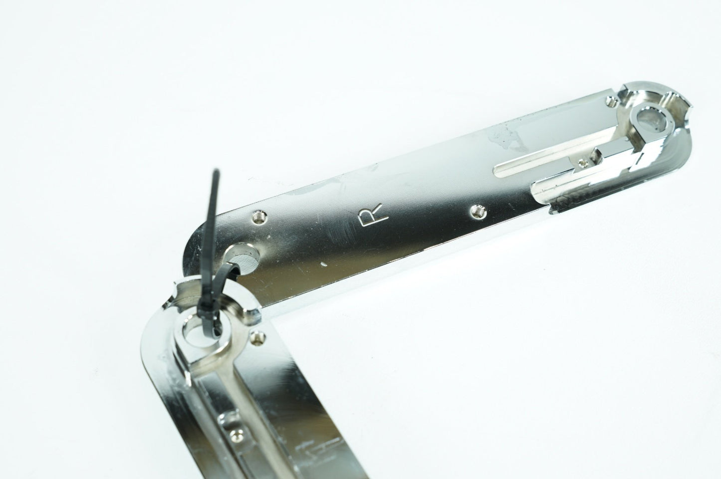 2000 - 2006 Harley-Davidson Touring Electra Ultra Strap Hook Tie Down Bracket Hangers HDBUBALUS