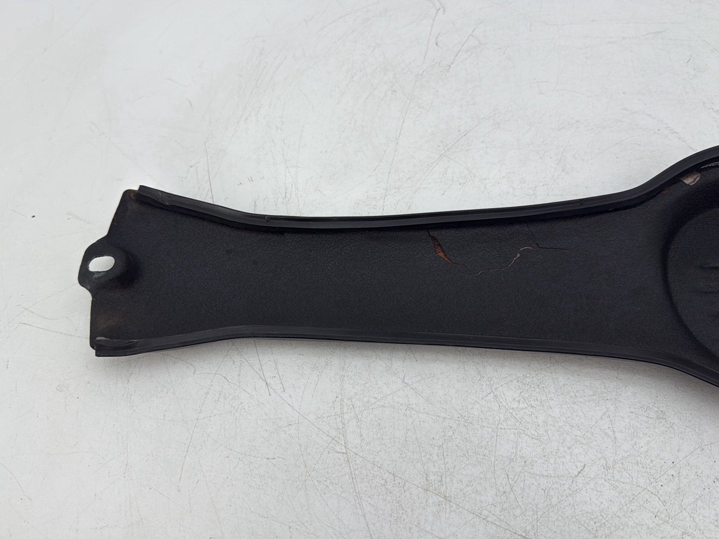 2006 - 2017 Harley-Davidson Dyna Street Bob Fuel Gas Tank Dash Console NOKey  	61705-06