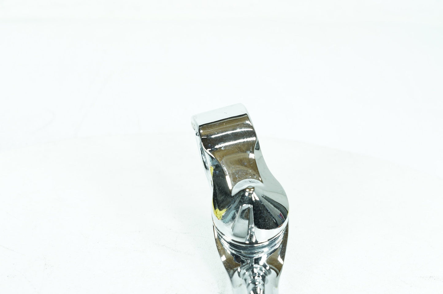 2008 - 2016 Harley-Davidson Touring Street Glide Front Driver Highway 1 Foot Peg Rest 50211-04