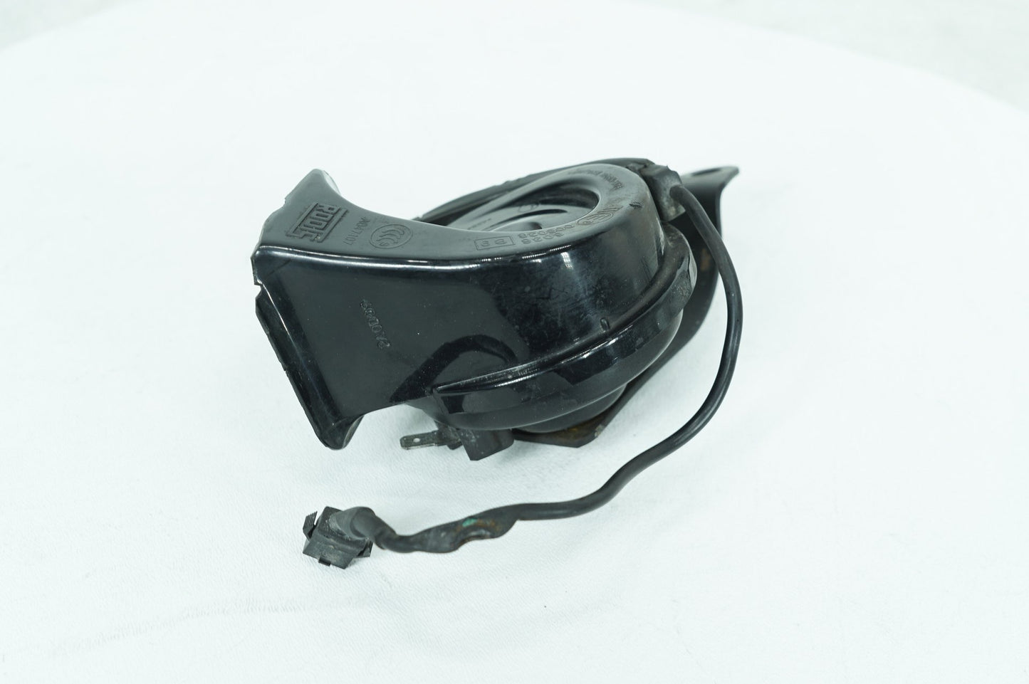 2007 - 2012 Harley-Davidson Touring Road Glide Signal Horn Klaxon Beep 69060-90F