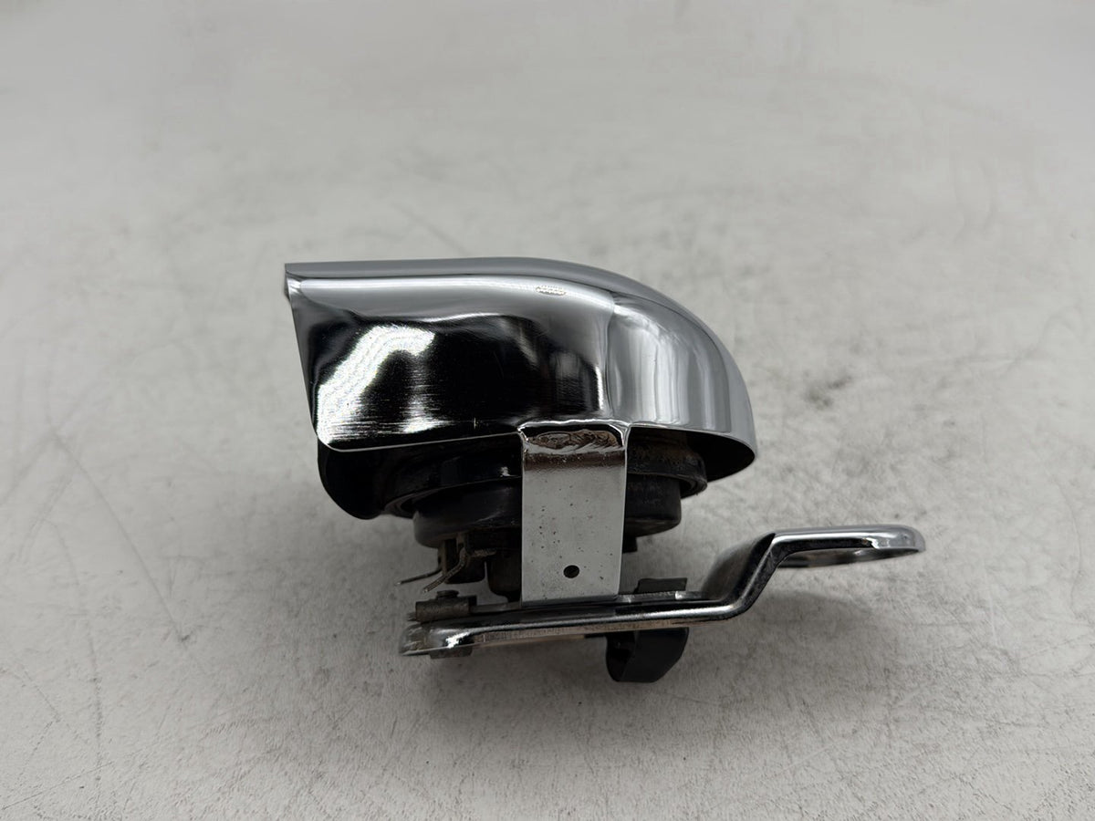 2000 Harley Electra Glide Touring Ultra OEM Horn Signal Klaxon Chrome Cover