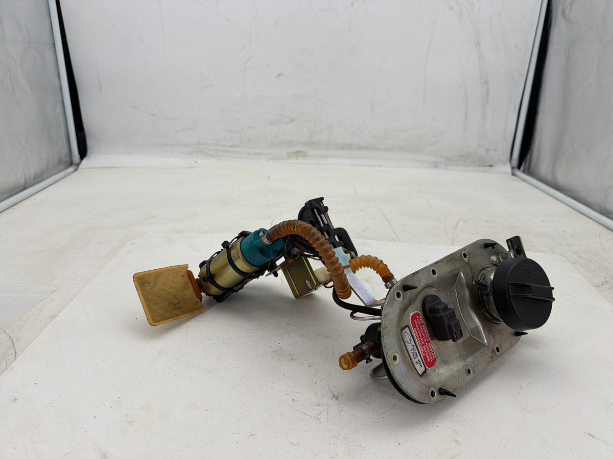 03 Harley Electra Glide Touring Ultra OEM Fuel Pump Gas Gasoline Petrol Sending