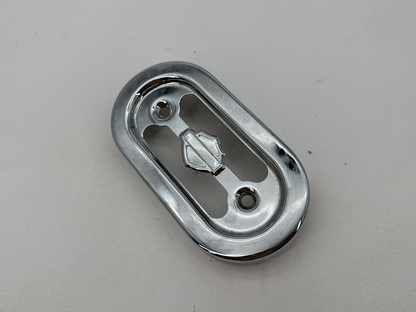 1999 - 2006 Harley-Davidson Dyna Wide Glide Voltage Regulator Cover Guard 74577-97