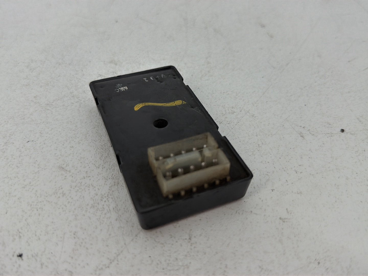 1984 - 1998 Harley-Davidson Touring Electra Glide Classic Turn Signal Computer Module TSM 68570-94B