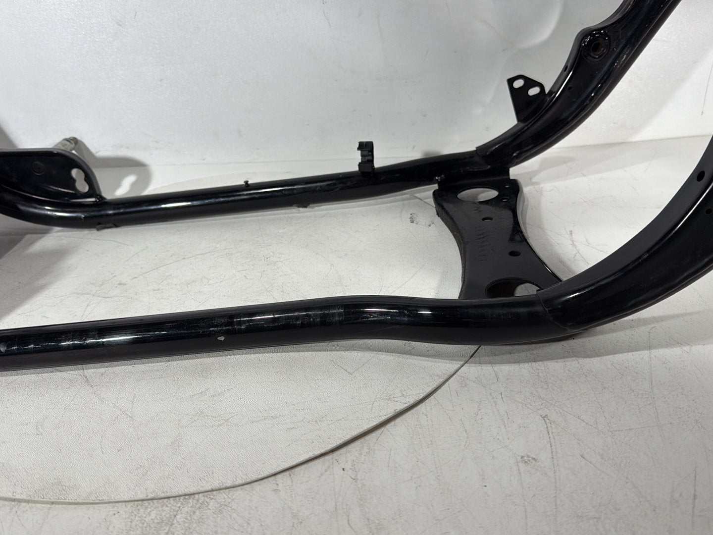 1999 - 2006 Harley-Davidson Touring Electra Glide Ultra Body Main Frame Chassis SLVG 47900-02A