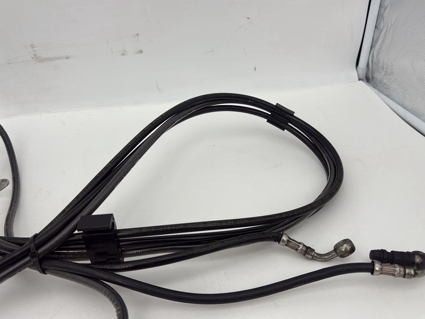 2019 - 2023 Harley-Davidson Touring Road King Special Front Brake Hose Line Pipe ABS 41800542