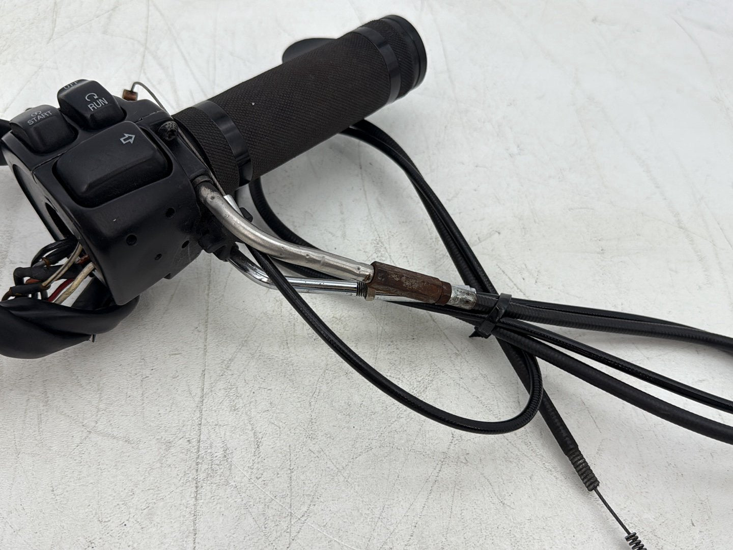 97 Harley Softail Heritage Classic OEM Right Engine Start Kill Switches Controls