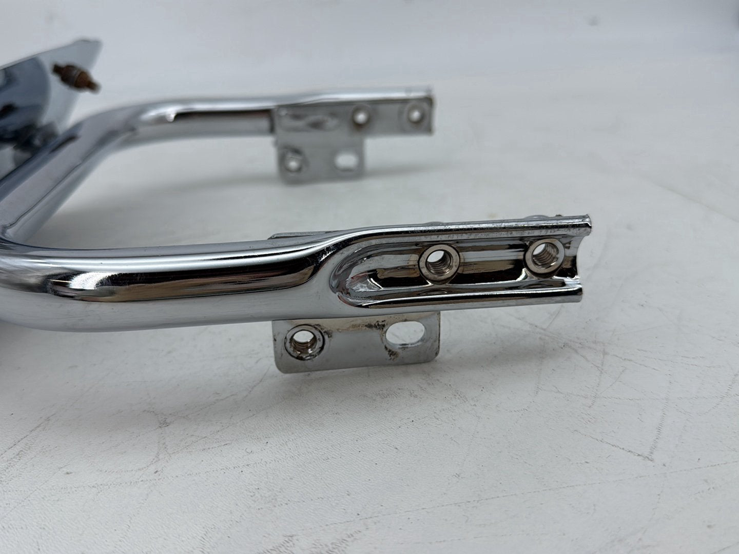 2007 - 2012 Harley-Davidson Touring Electra Glide Ultra Rear License Plate Support Bar Holder 	53422-97