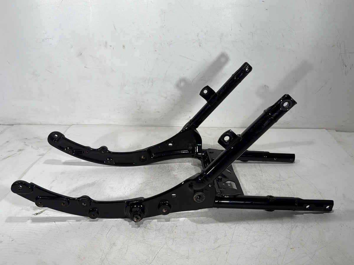 2010 Harley Street Glide Touring FLHX OEM Rear Sub Frame Subframe Tail Rail
