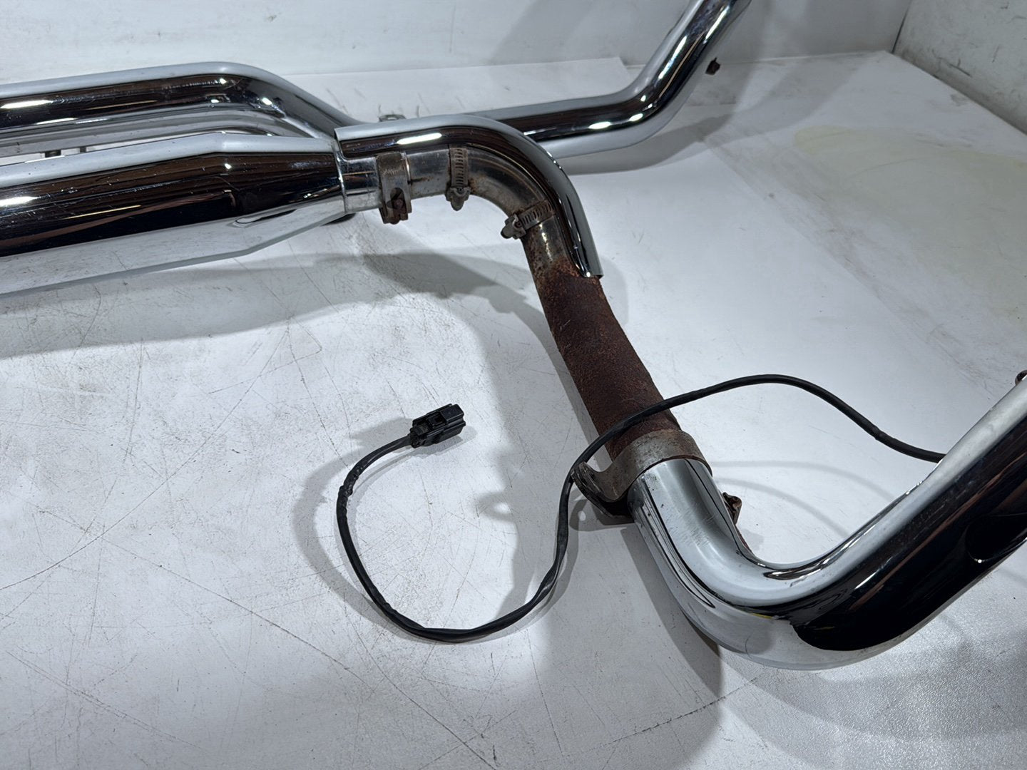 2013 Harley Street Glide Touring FLHX OEM Exhaust Header Pipes Muffler