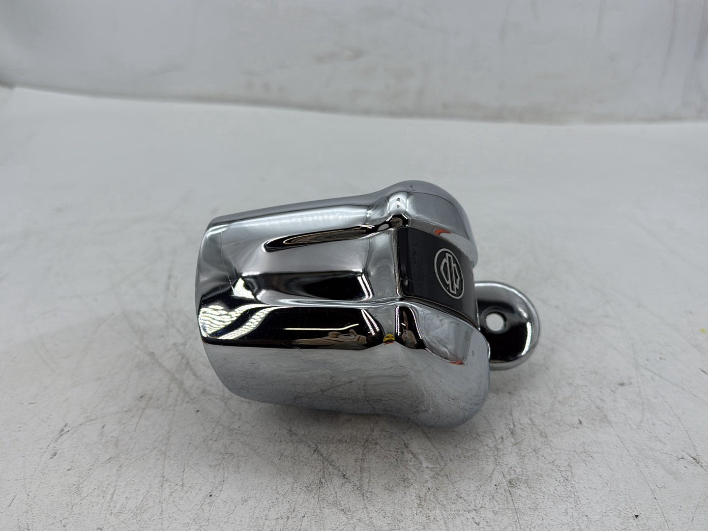 2018 Harley Electra Glide Touring Ultra FLHTCU Horn Signal Klaxon Chrome Cover
