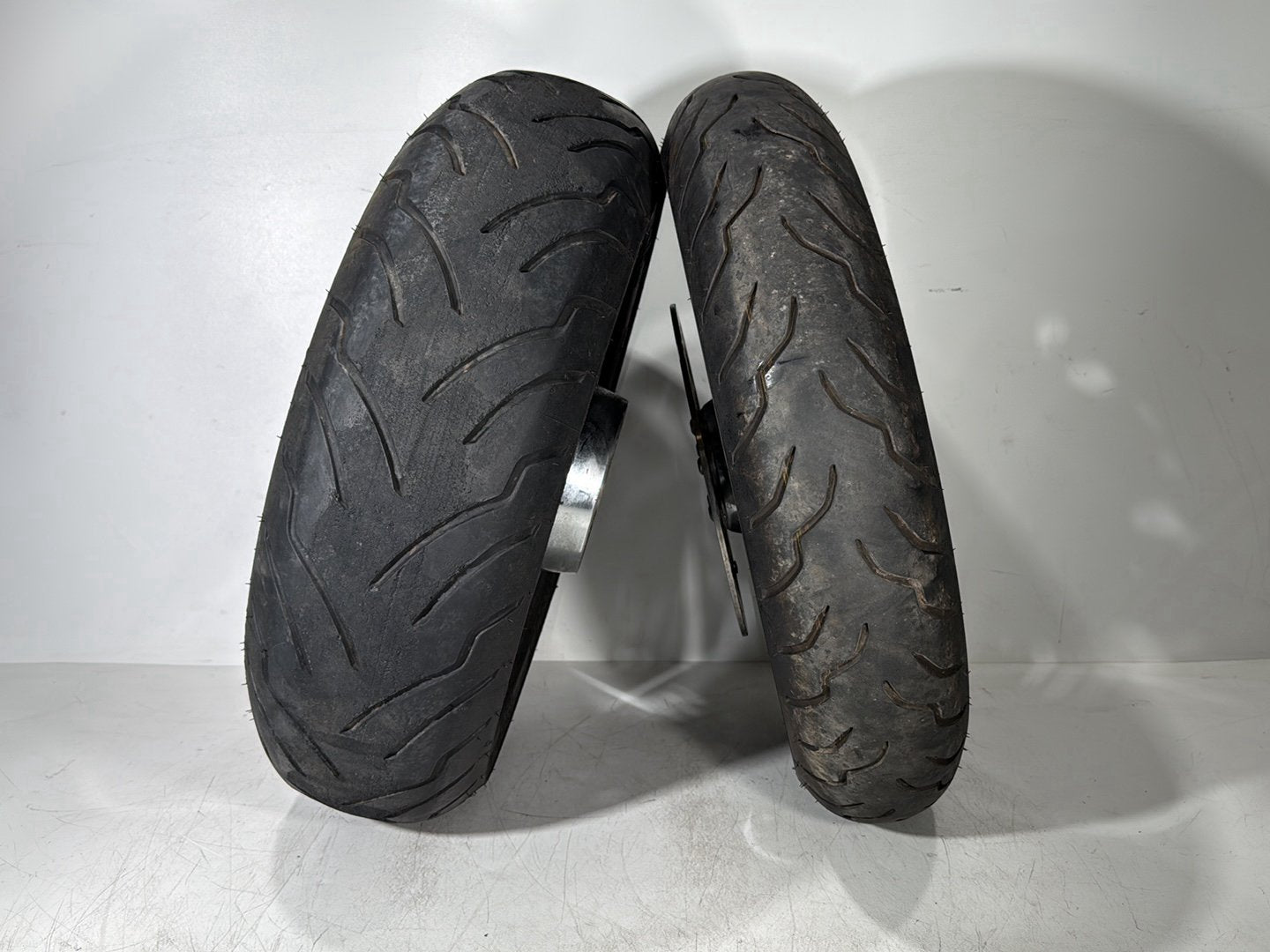 2007 - 2016 Harley-Davidson Touring Electra Glide Ultra Front & Rear Wheel Rim Tire 42196-10 , 42195-10