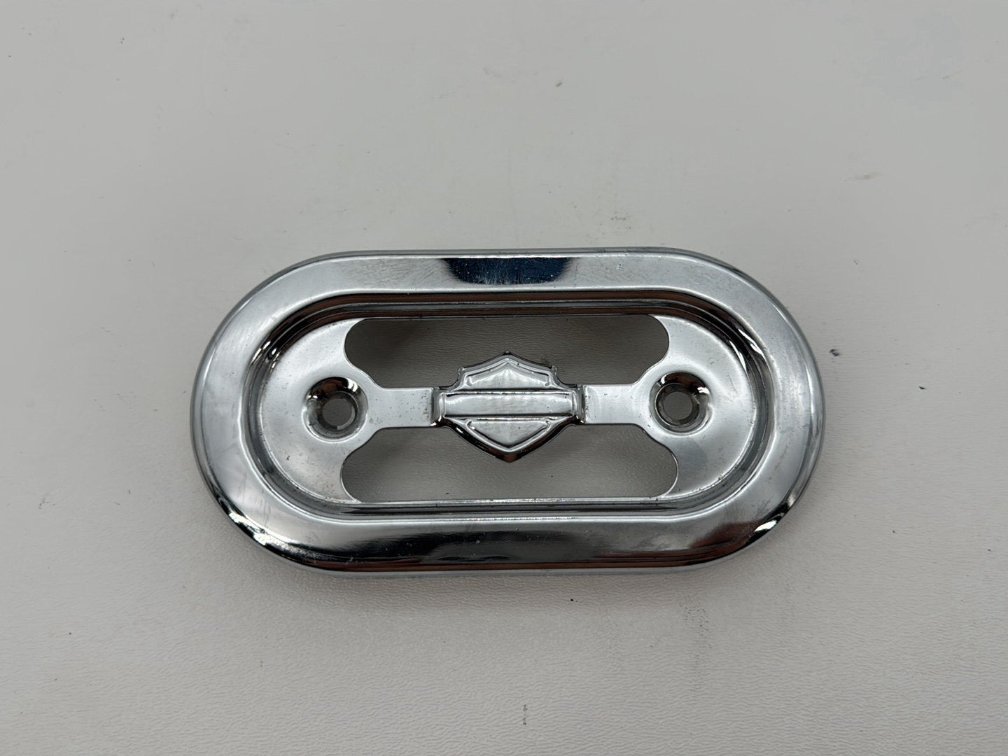 1999 - 2006 Harley-Davidson Dyna Wide Glide Voltage Regulator Cover Guard 74577-97