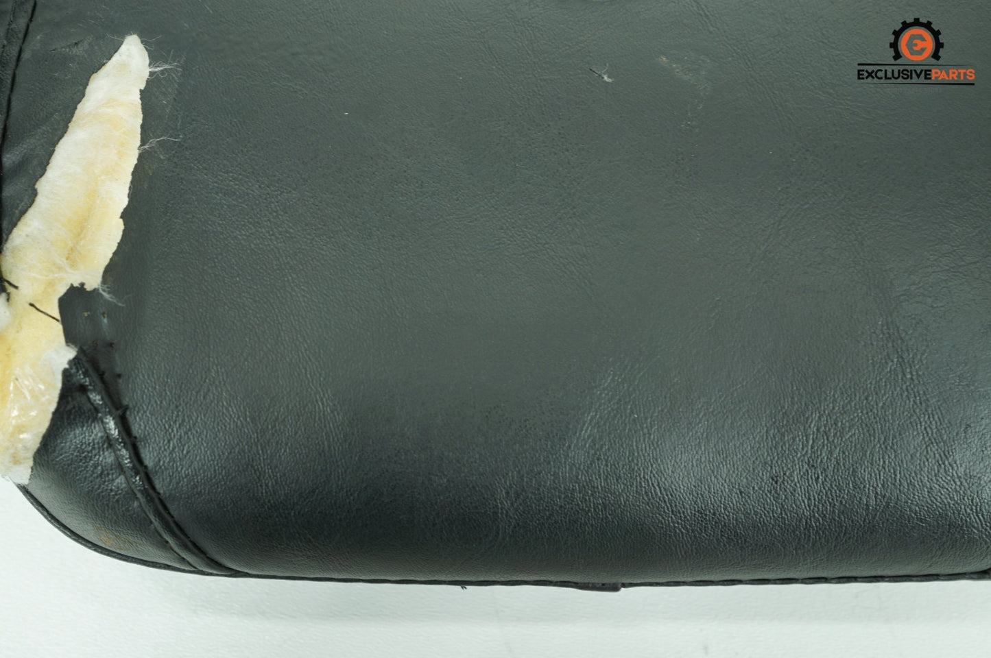 03 Harley Touring Road King Classic OEM Rear Passenger Backrest Cushion Pad TORN