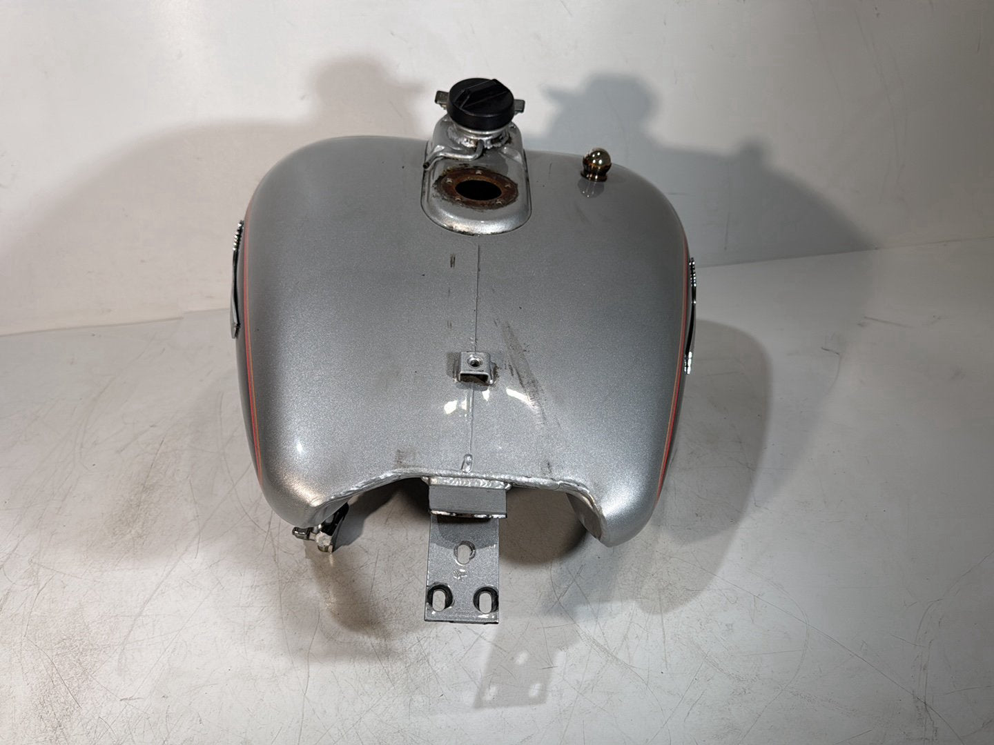 1984 - 1998 Harley-Davidson Touring Electra Glide Classic Fuel Gas Tank Gasoline Reservoir w/ Petcock Valve