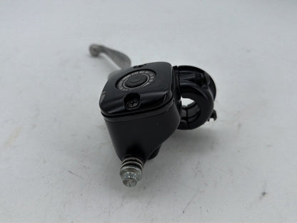 03 Harley Road King Touring Classic OEM Front Right Brake Lever Master Cylinder