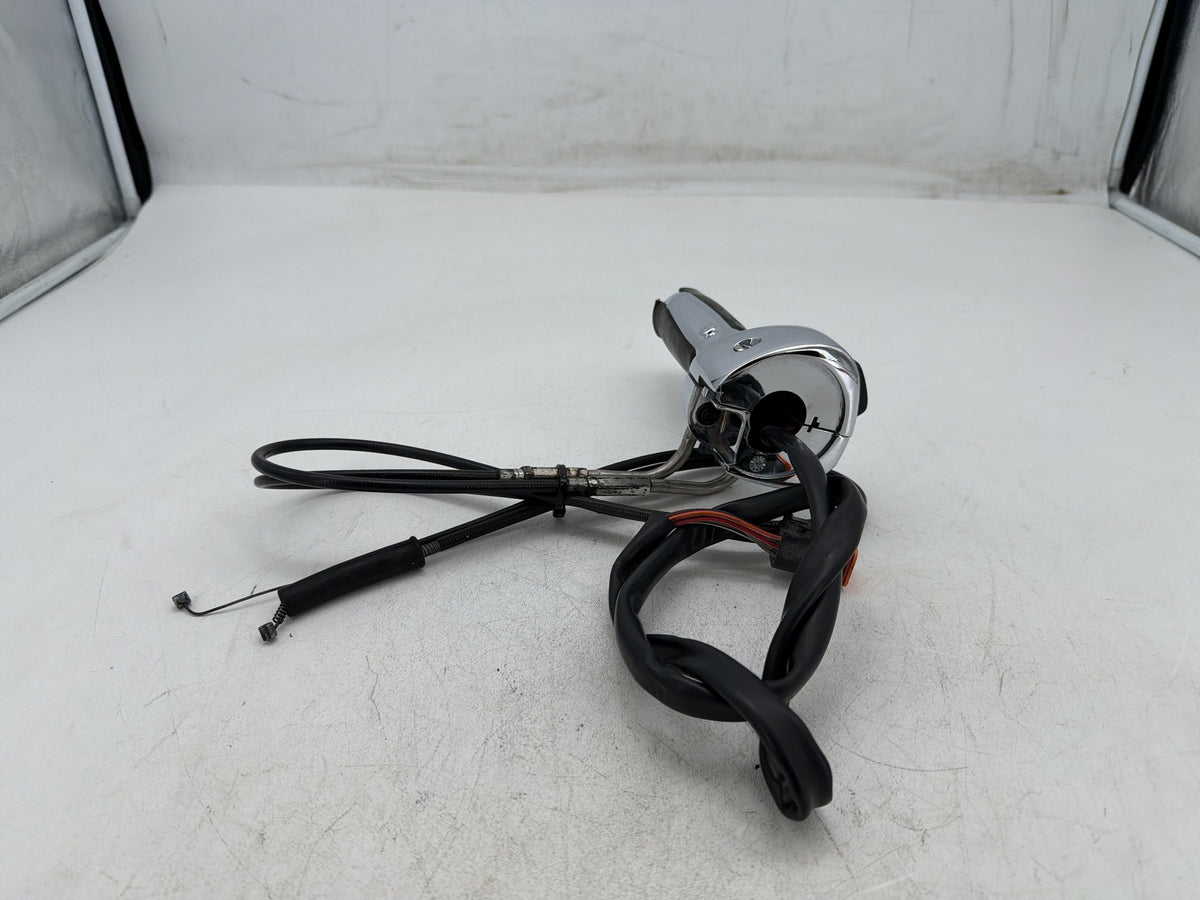2003 Harley Softail Deuce FXSTDI OEM Right Engine Start Kill Switches Controls