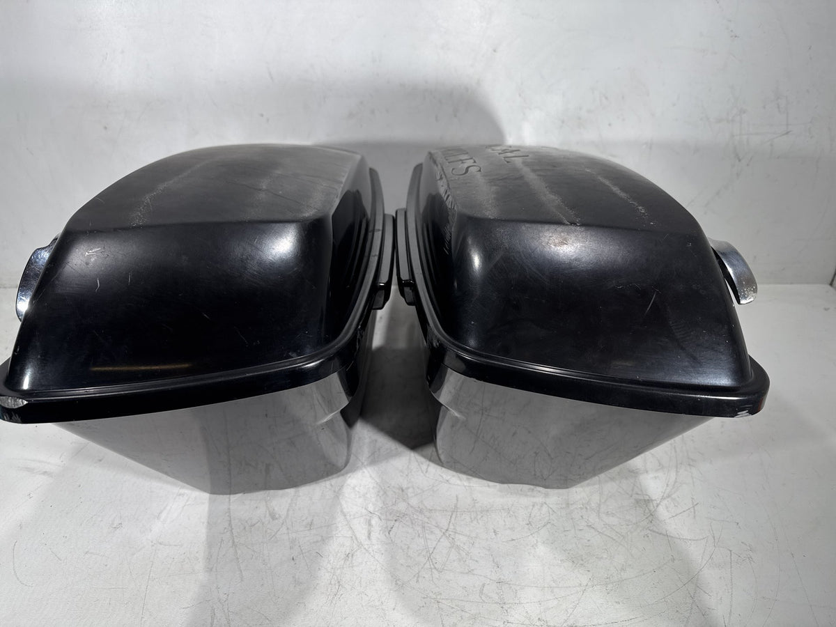 11 Harley Street Glide Touring FLHX-103 OEM Left Right Saddlebags Luggage NOKey