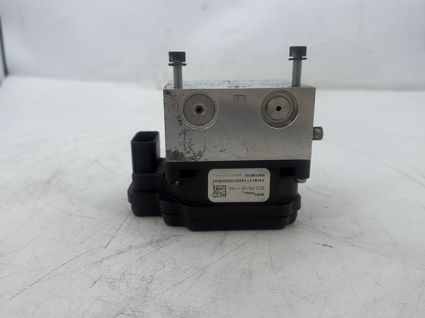 2011 Harley Electra Glide Ultra FLHTK OEM ABS Brake Pump &amp; Control Module