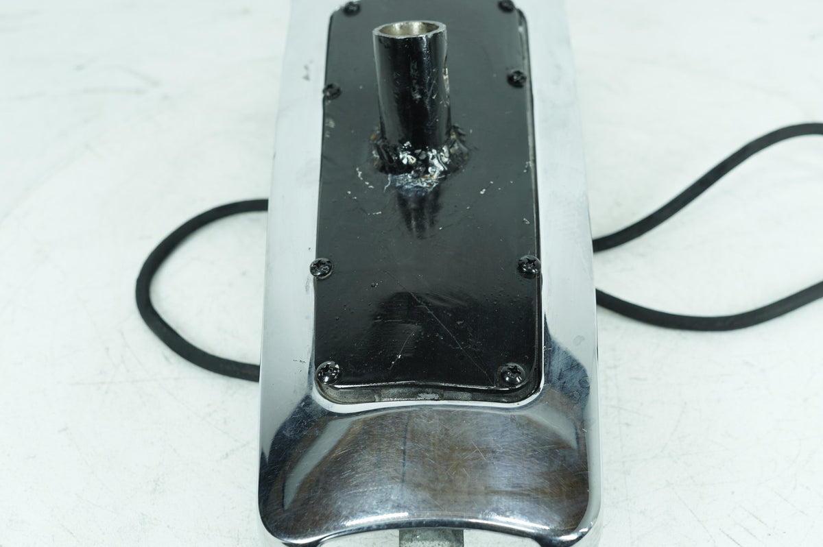 10 Harley Touring FLHTC Electra Glide Ultra OEM Fuel Gas Tank Dash Console Hub