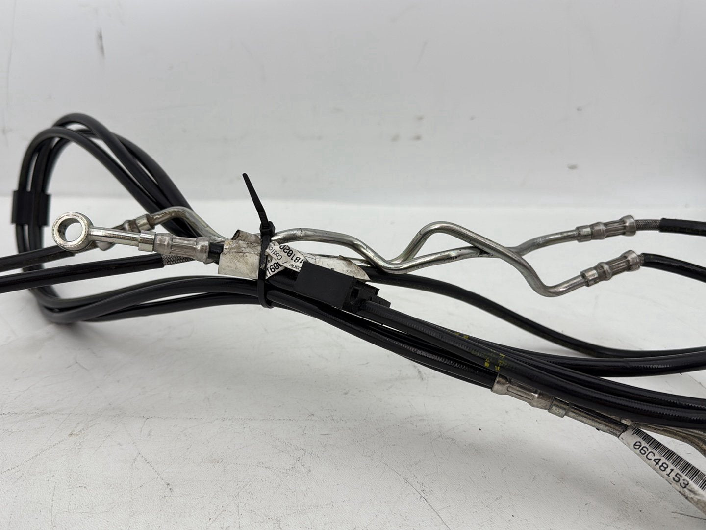 2019 - 2023 Harley-Davidson Touring Street Glide Front Brake Hose Line Pipe ABS 41800011
