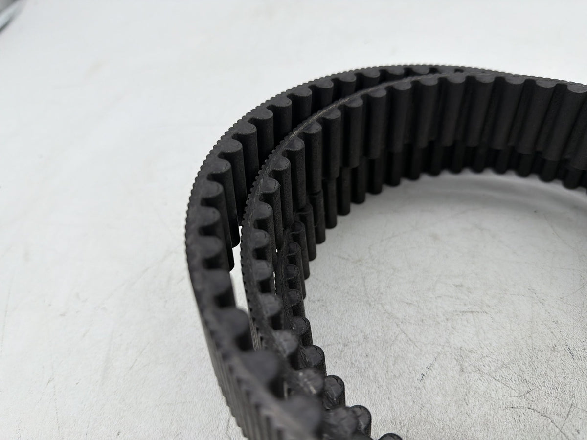 2002 Harley Electra Glide Touring FLHT OEM Rear Drive Belt 40024-97 139T 1.5"