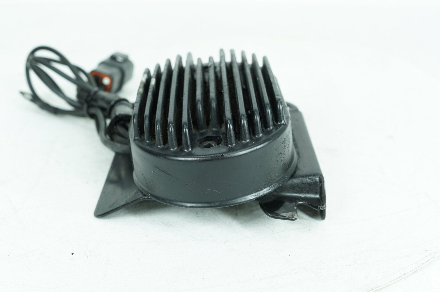 1999 - 2006 Harley-Davidson Softail Fat Boy Voltage Regulator Rectifier   	74540-01