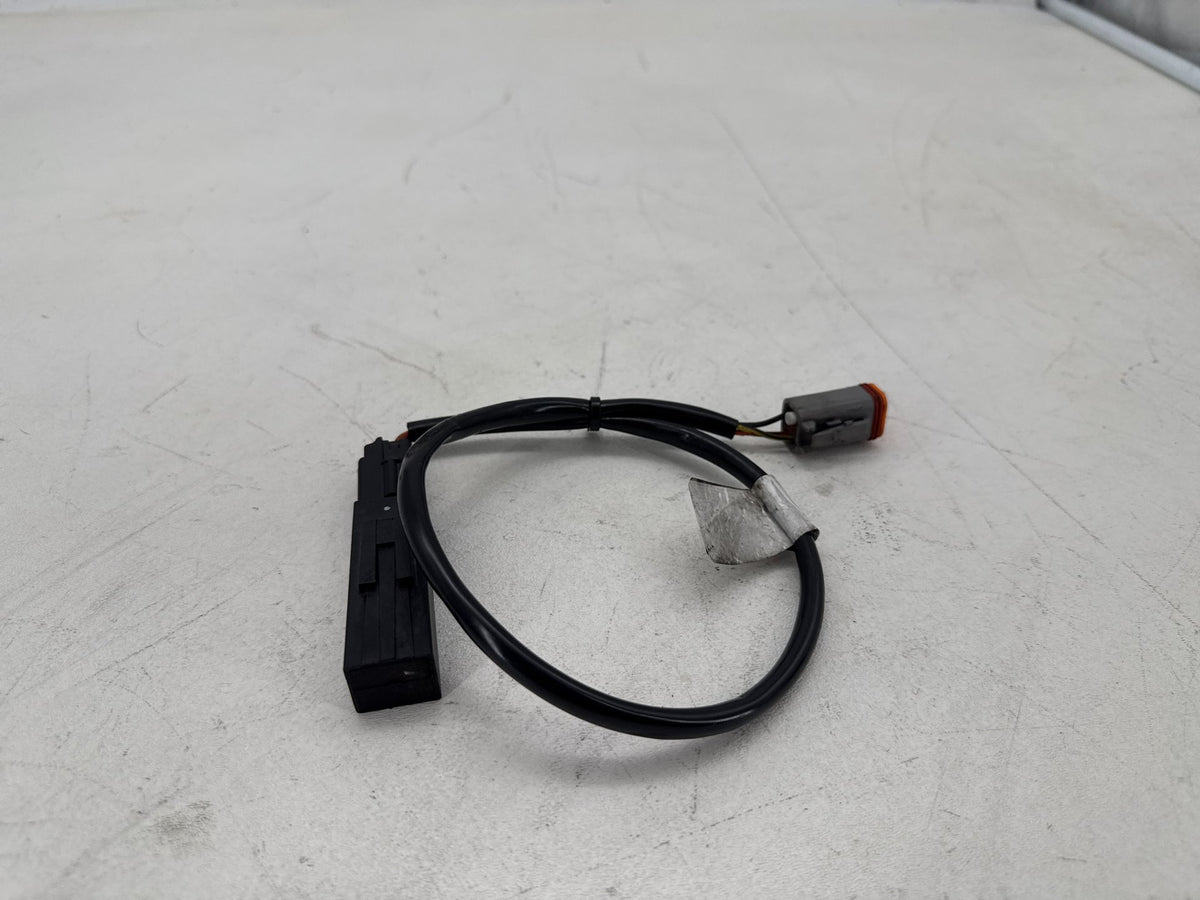 09 Harley Electra Glide Touring Ultra OEM Security Module Antenna Wire 70617-07