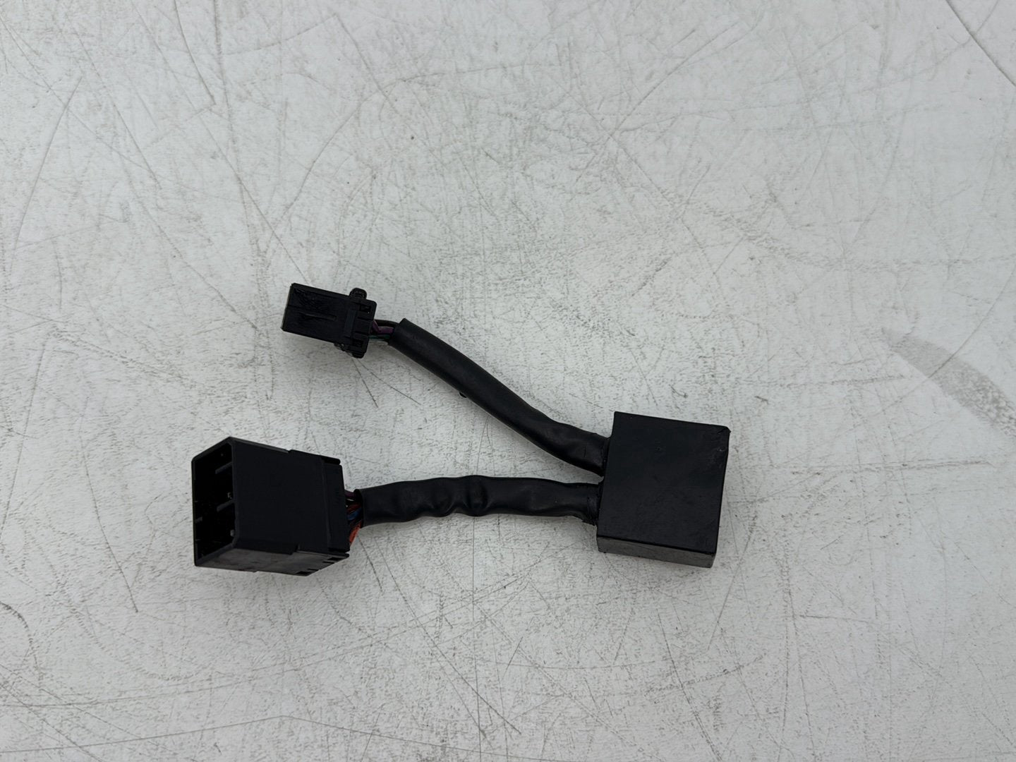 2008 Harley Electra Glide Touring Ultra FLHTCUI OEM Tail Lamp Running Light Module Equalizer