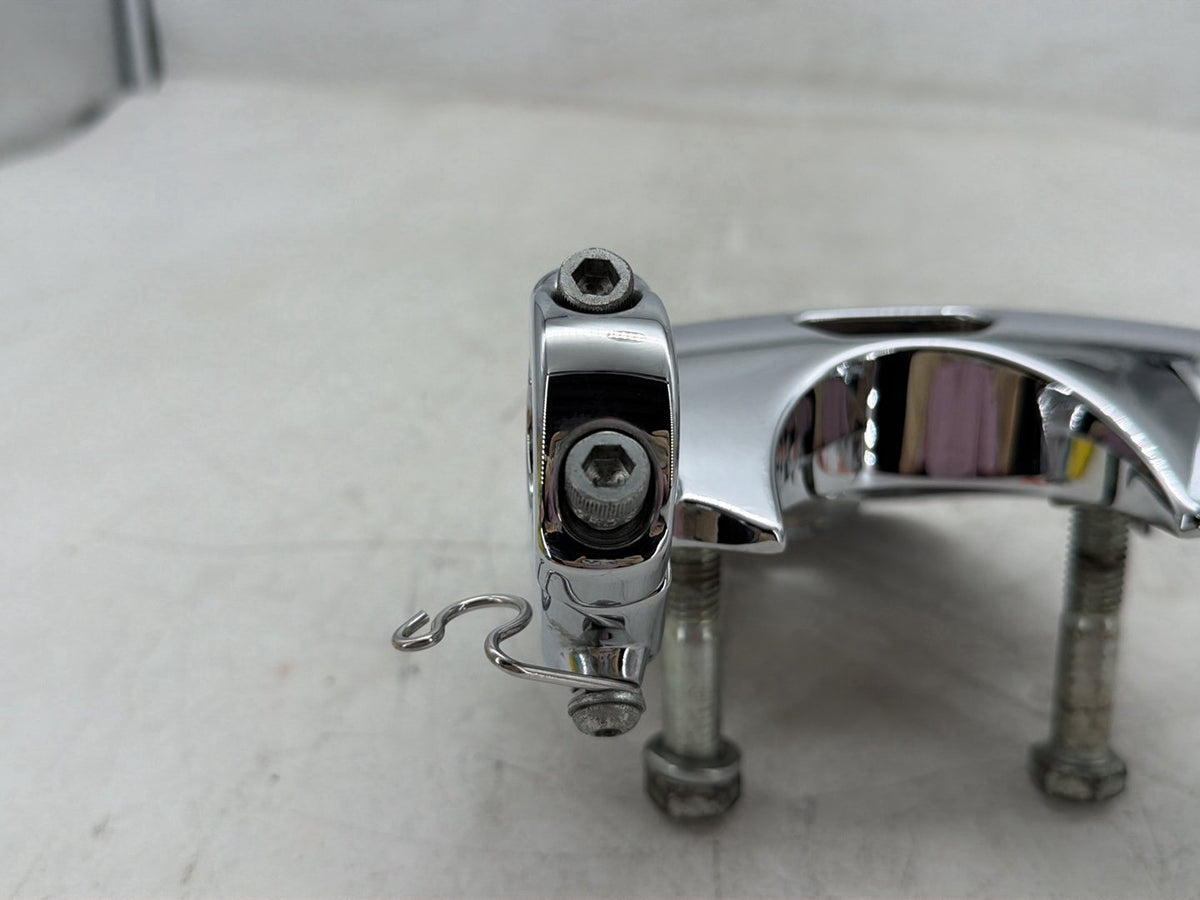 2014 Harley Dyna Low Rider FXDL OEM Headlight Headlamp Visor Mount Bracket