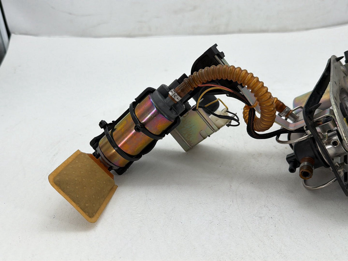 05 Harley Electra Glide Touring Ultra OEM Fuel Pump Gas Gasoline Petrol Sending