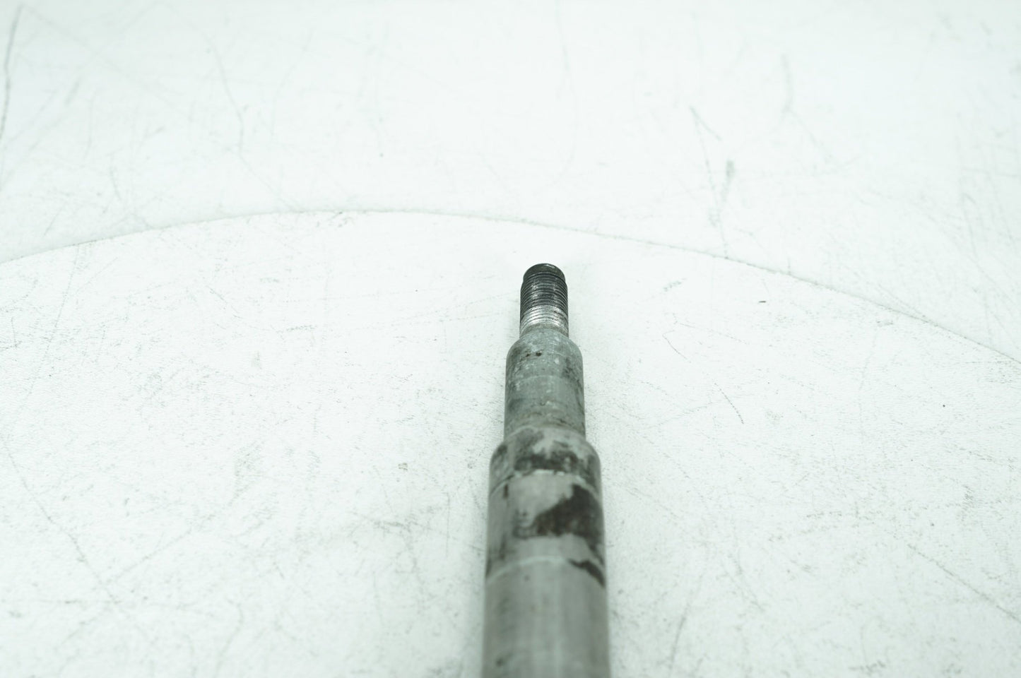 1999 - 2006 Harley-Davidson Touring Electra Glide Front Wheel Axle Bolt Shaft 43364-00