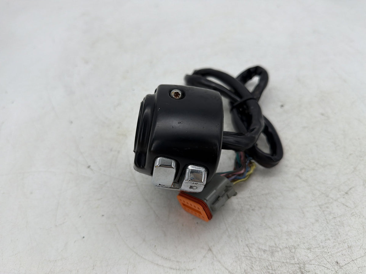 2004 Harley Electra Glide Touring Ultra OEM Left Turn Signal Headlight Switches Controls